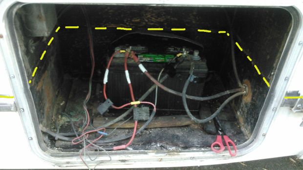 firstbattery_floorline80